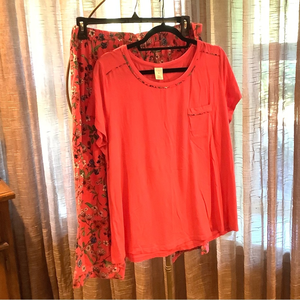 Liz Claiborne Pocket tee and crop pant Set XL New pajamas or casual wear